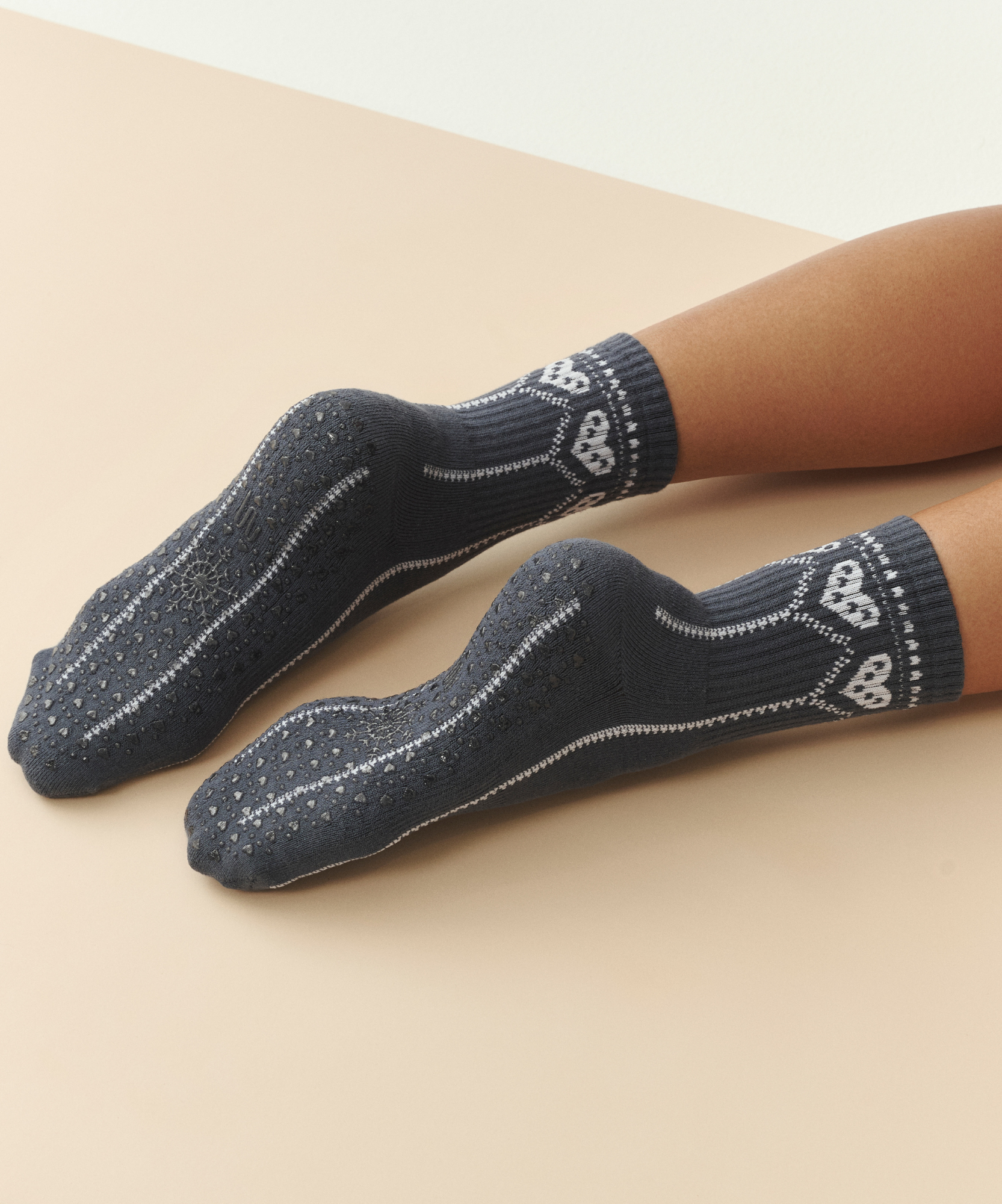 Crew Non Slip Grip Socks - Alpine Heart French Navy