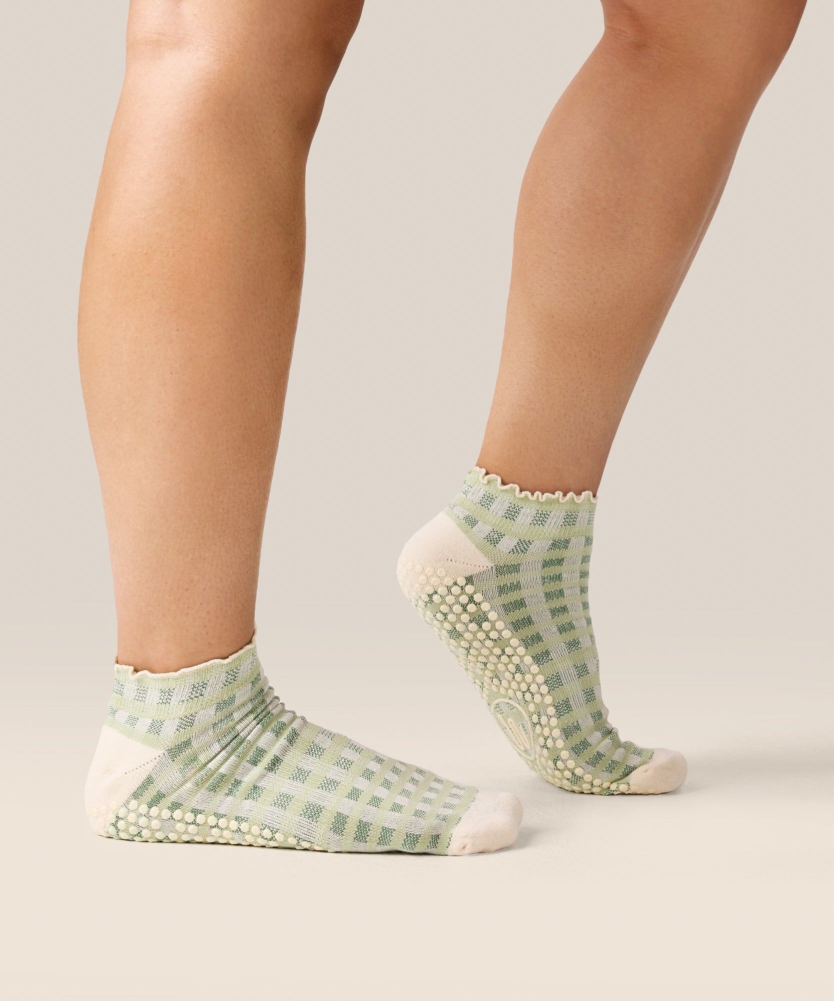 Low Rise Grip Socks - Gingham Frill Mint