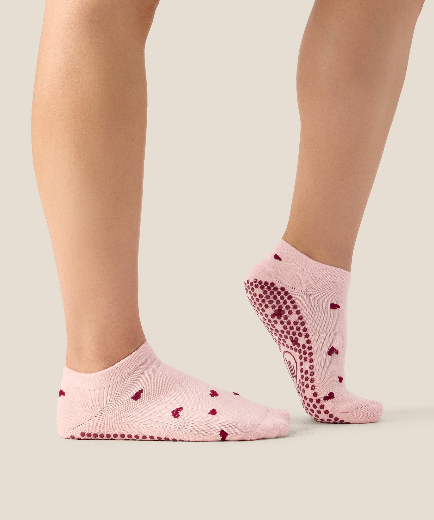 Low Rise Grip Socks - Love Me Pink