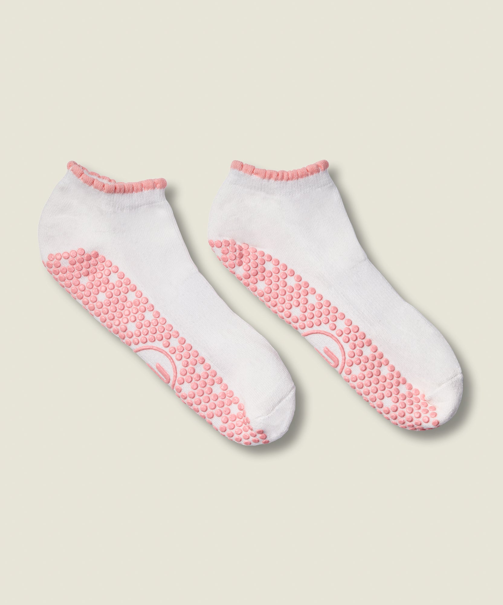 Classic Low Rise Grip Socks - Ivory Pink Frill