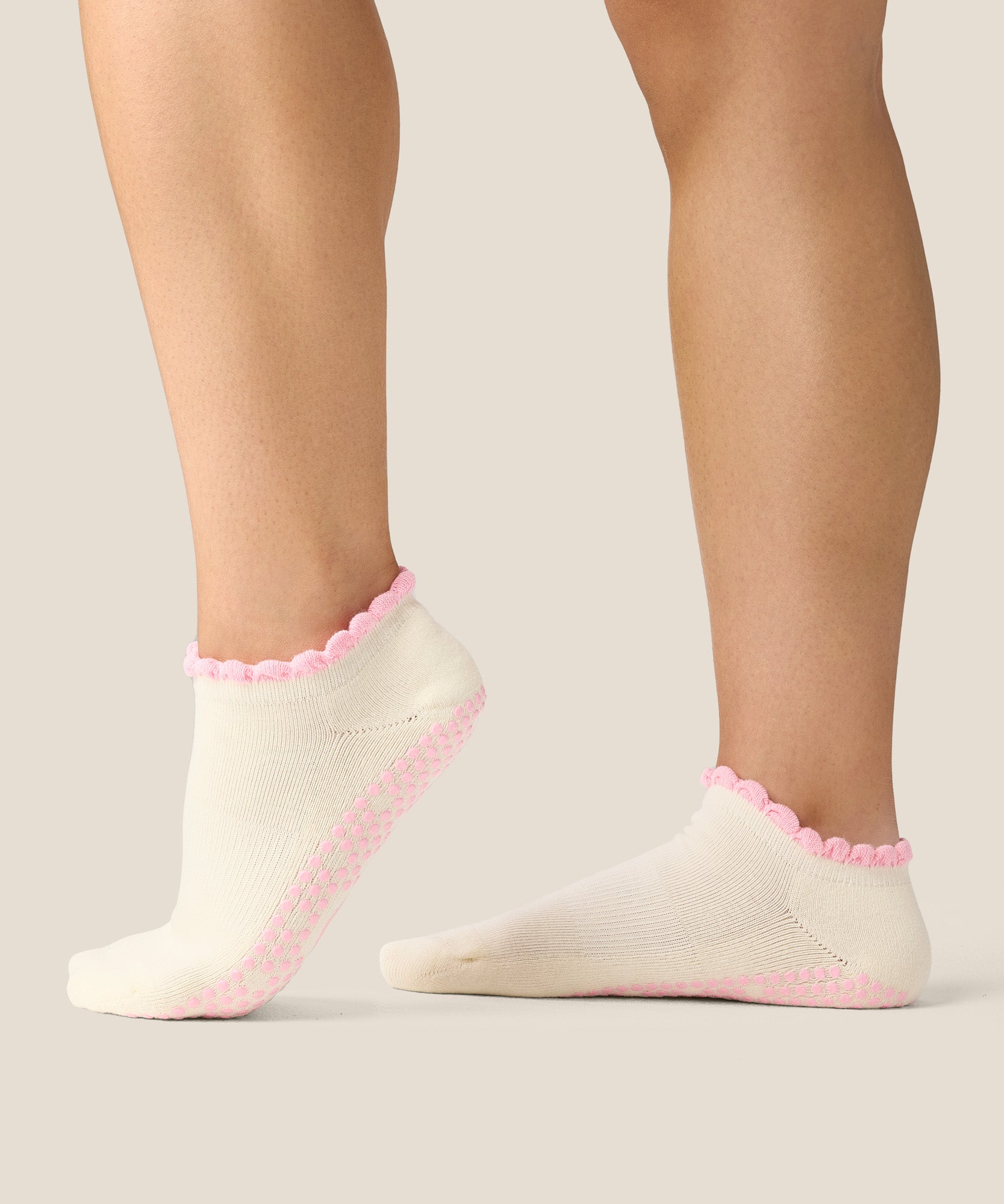 Low Rise Grip Socks - Sandy Frill