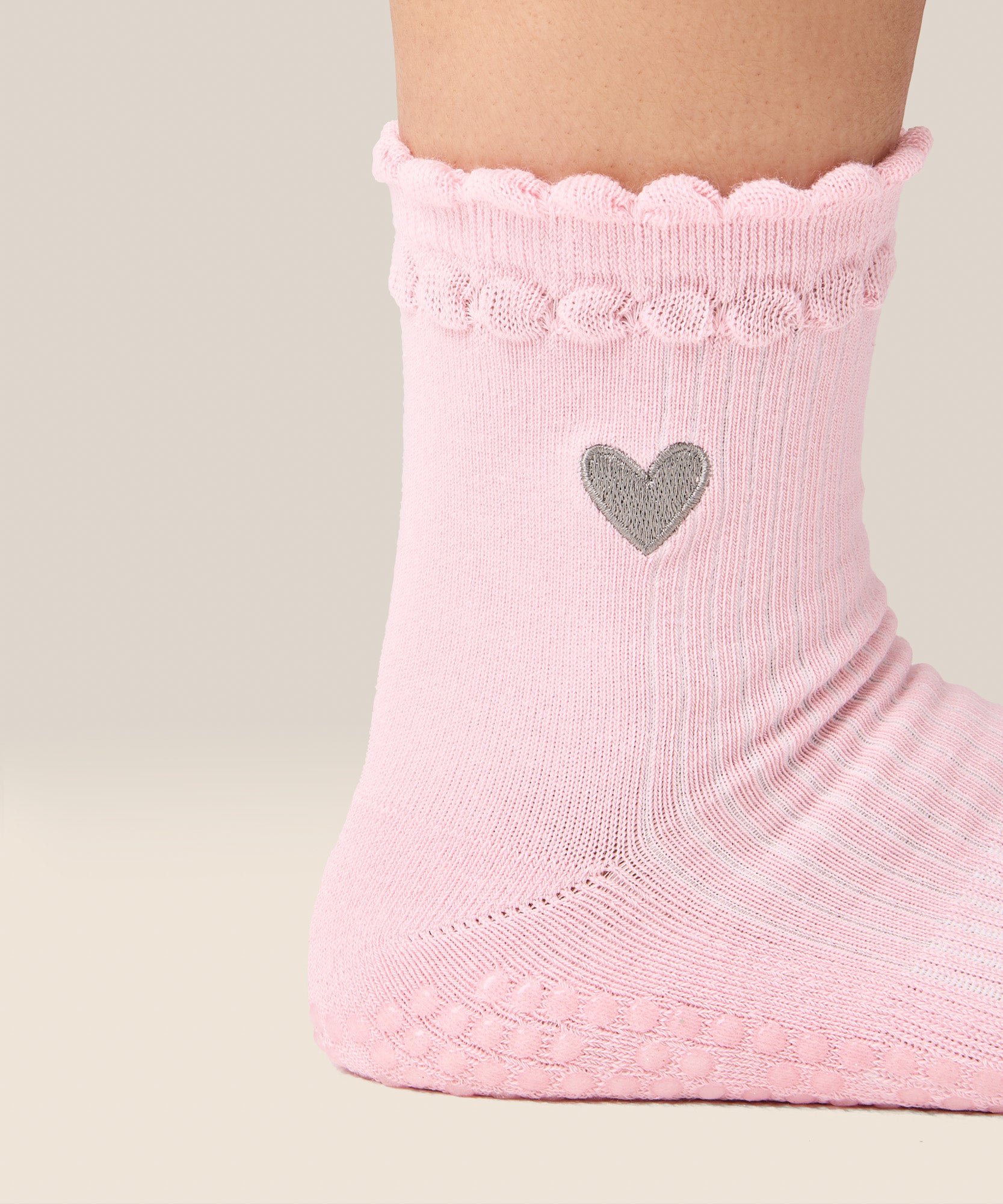 Crew Non Slip Grip Socks - Heart Ruffle Pink