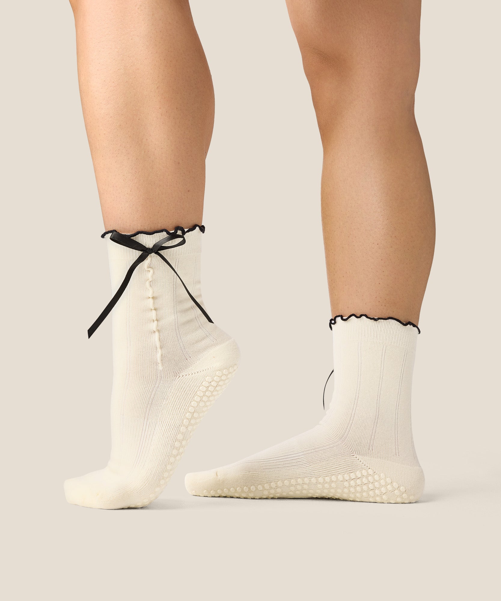 Crew Grip Socks - Sweet Bow Ivory