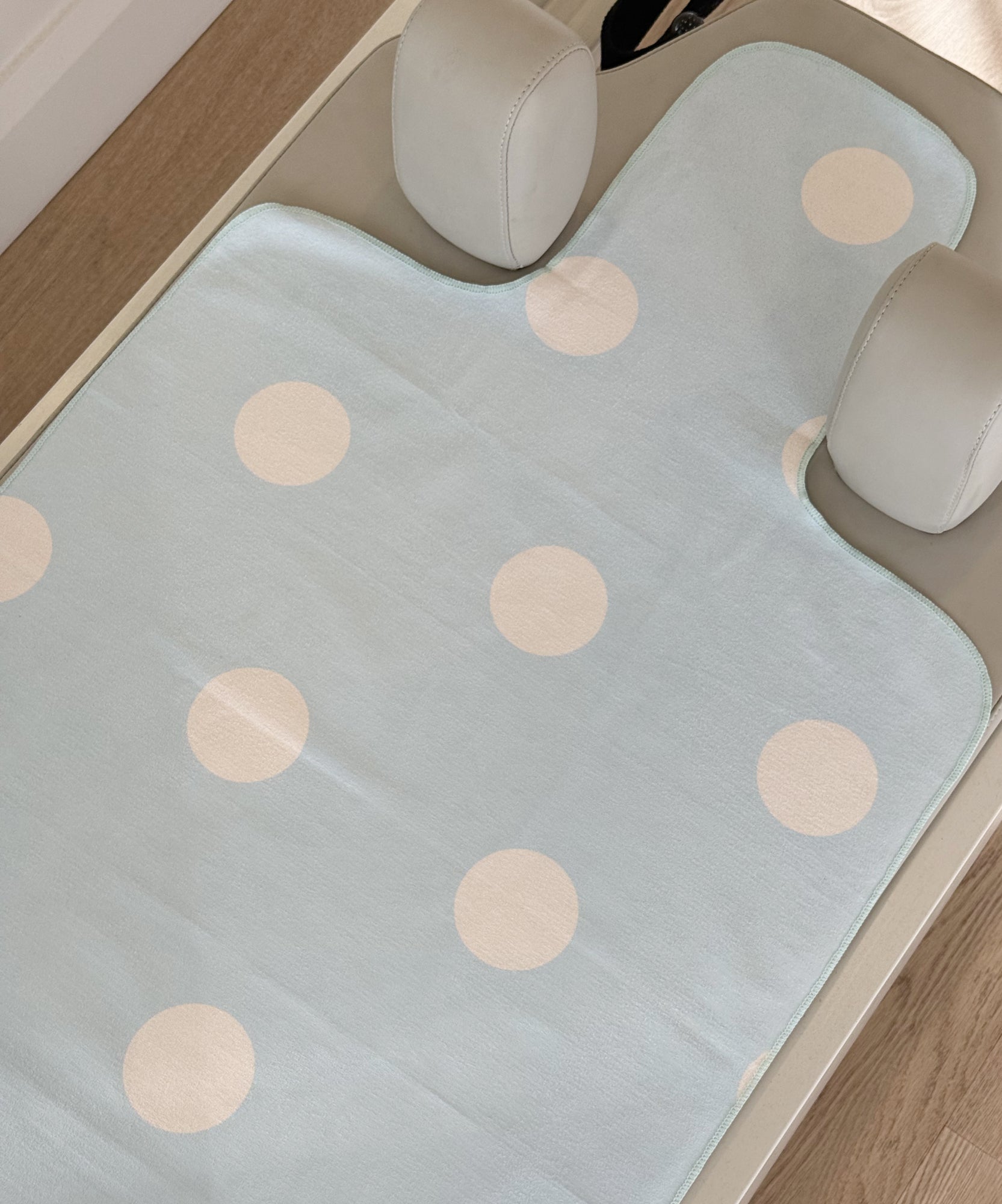 Reformer Grip Towel - Polka Dot Baby Blue