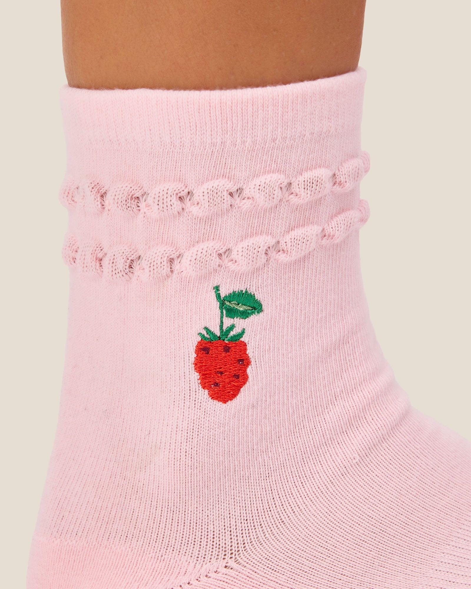 Crew Grip Socks - Raspberry Ruffle Pink