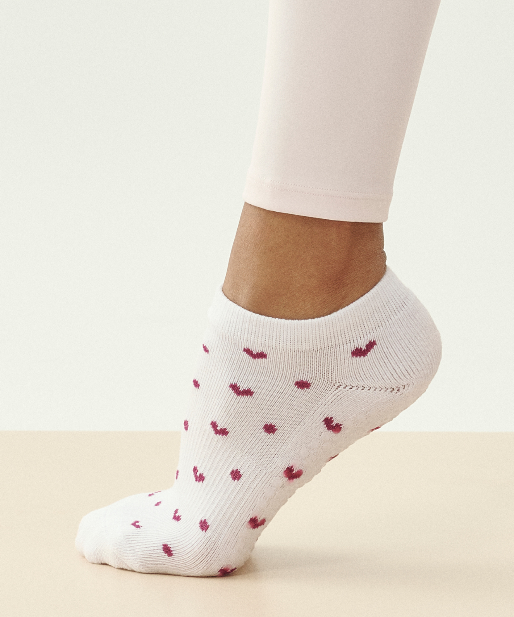 Classic Low Rise Grip Socks - Speckled White