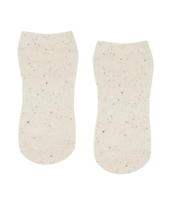 Classic Low Rise Grip Socks - Speckled Stride