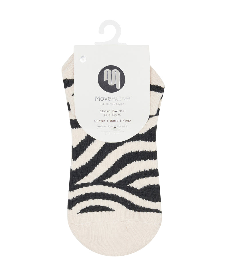 Classic low rise grip socks featuring a trendy monochrome swirl pattern
