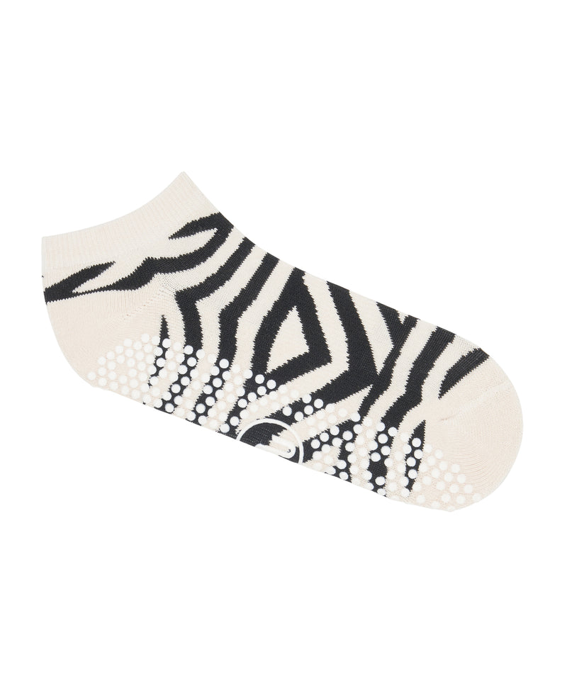 Non-slip grip socks with a classic low rise fit in stylish monochrome swirl