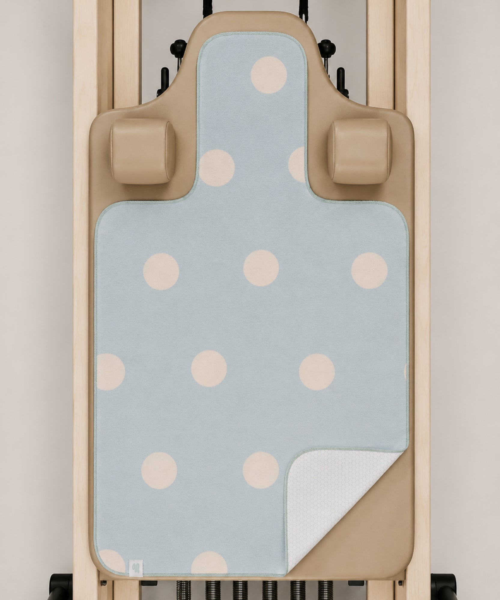 Reformer Grip Towel - Polka Dot Baby Blue
