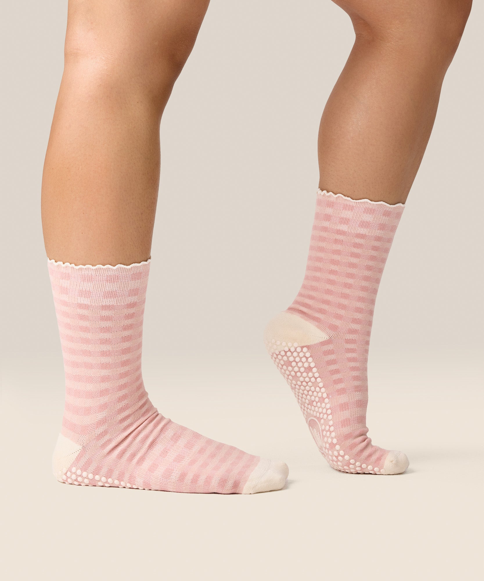 Crew Grip Socks - Gingham Frill Rose
