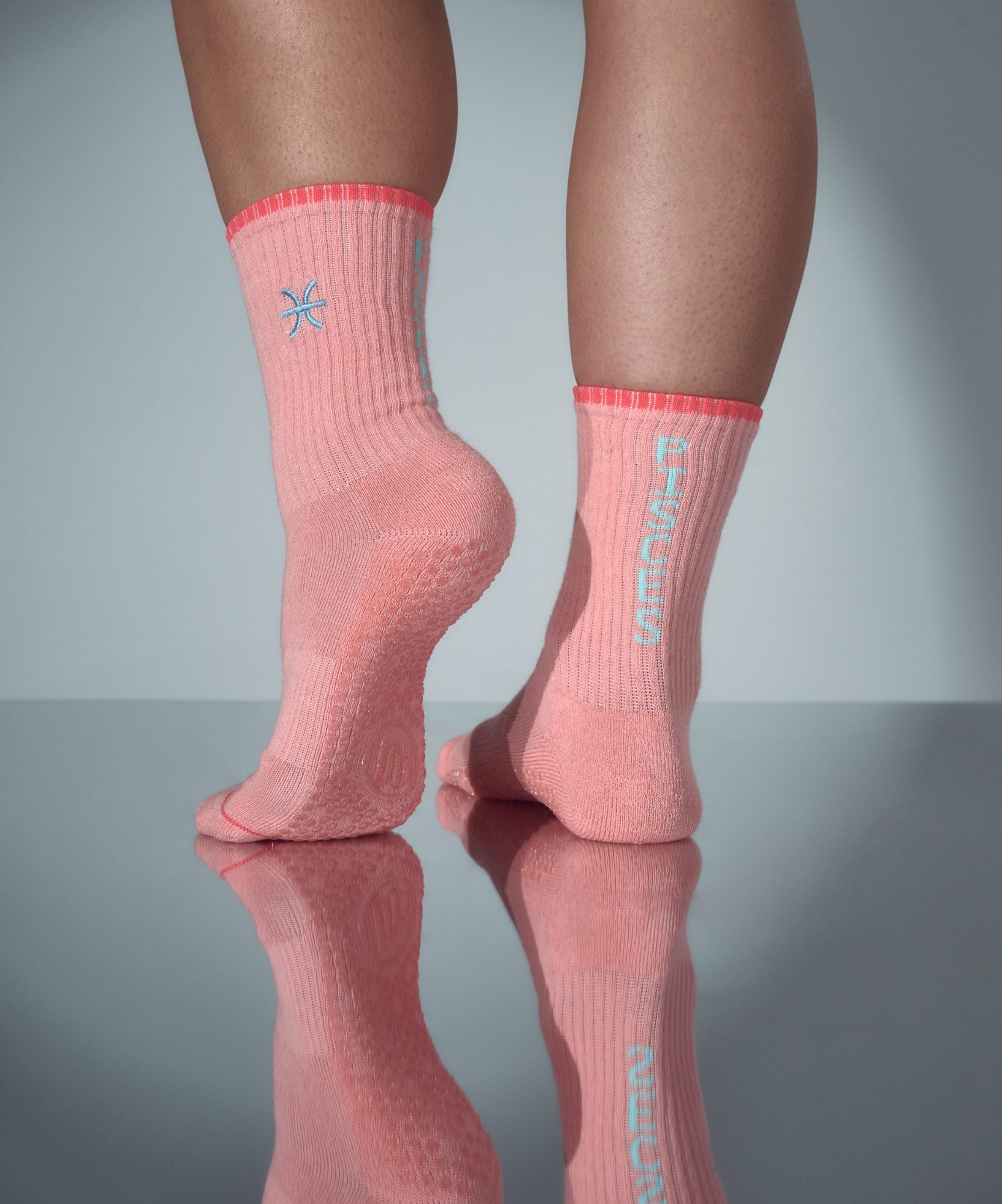 Crew Non Slip Grip Socks - Pisces.