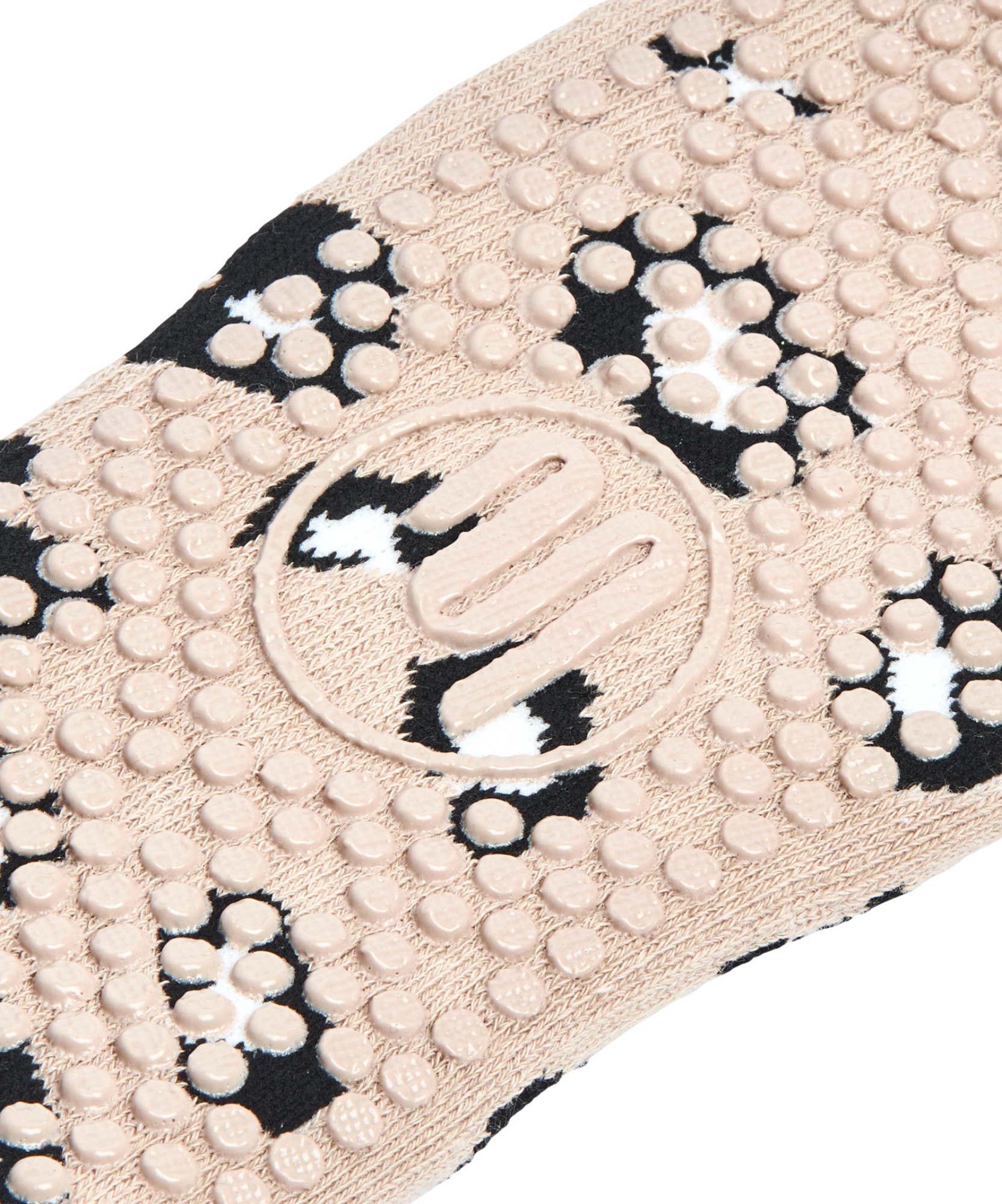 Classic Low Rise Grip Socks - Cheetah Nude.