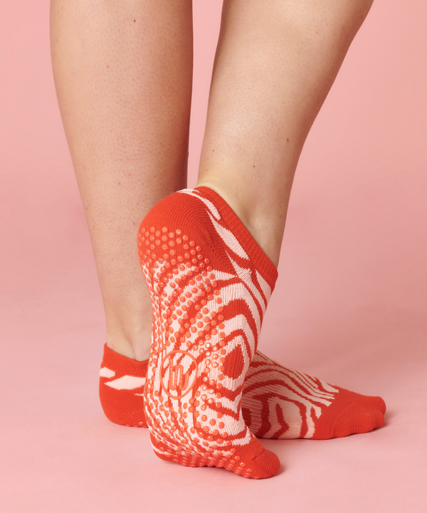 Classic Low Rise Grip Socks - Burnt Orange Zebra